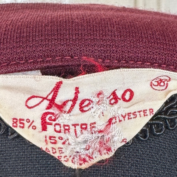 Vintage 70s jacket, burgundy red, women crop blazer, oversized lapels, 8/10 (M) - Picture 10 of 10